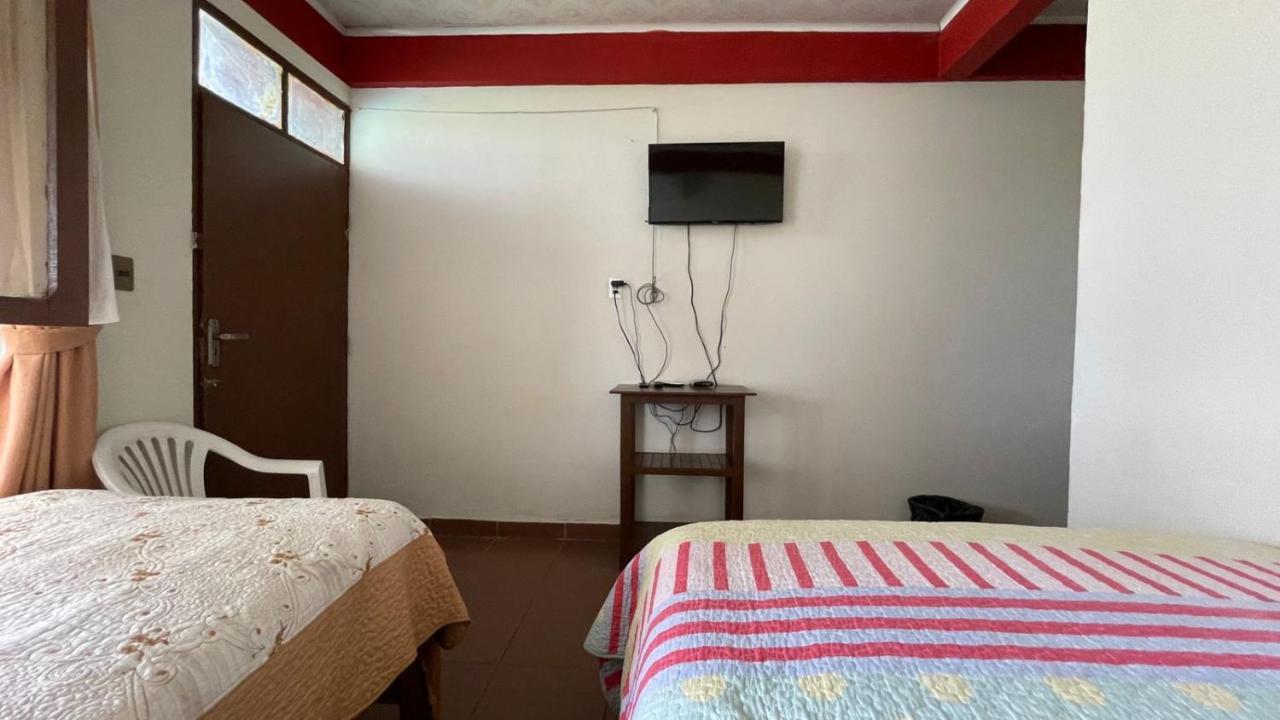 ויה טונארי Hotel Puerto Selva מראה חיצוני תמונה