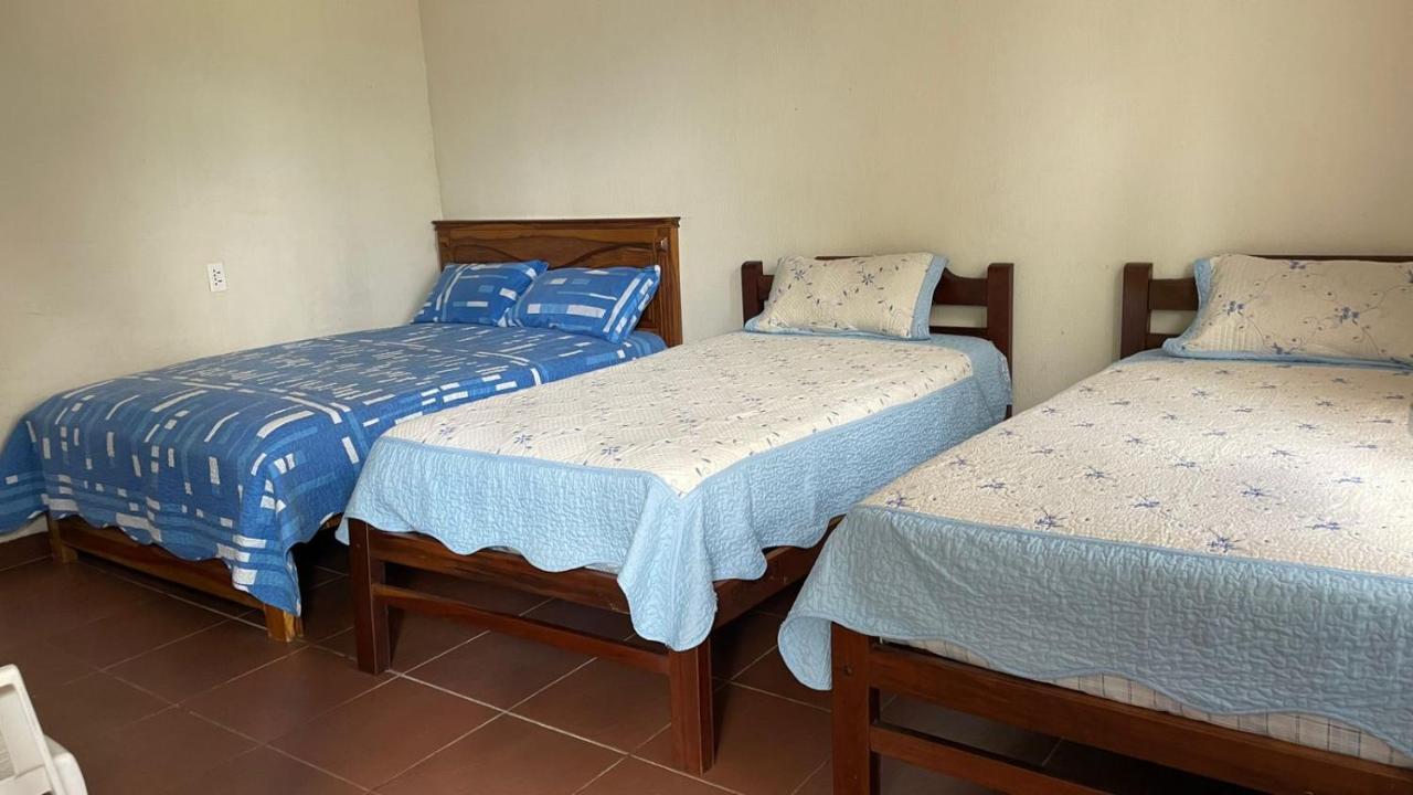 ויה טונארי Hotel Puerto Selva מראה חיצוני תמונה